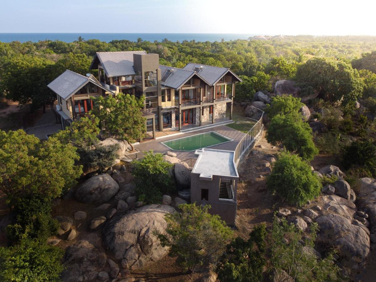 Rock Wild Yala Hotel Exterior photo